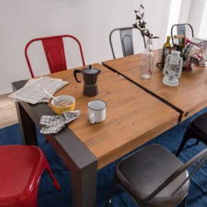 Nook and Cranny's Extendable Dining Table