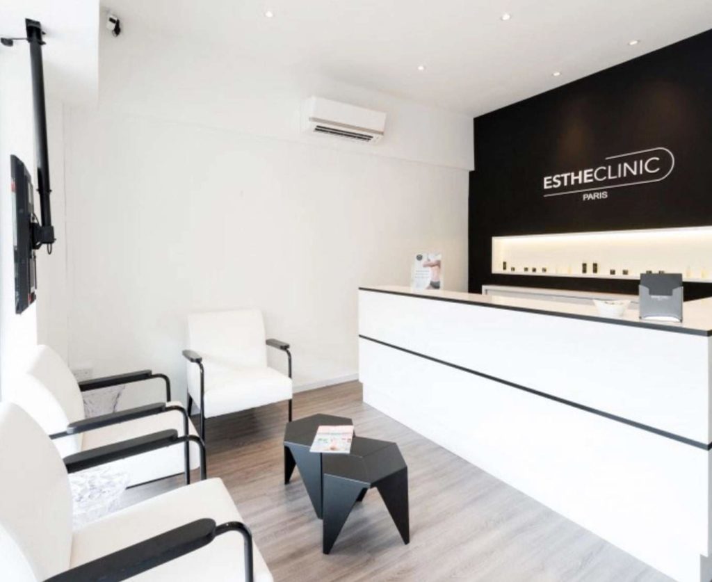 EstheClinic's Lounge