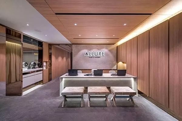Allure Plastic Surgery's Lounge