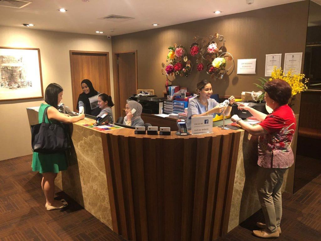 Ear Nose Throat, Head & Neck Surgery Front Desk