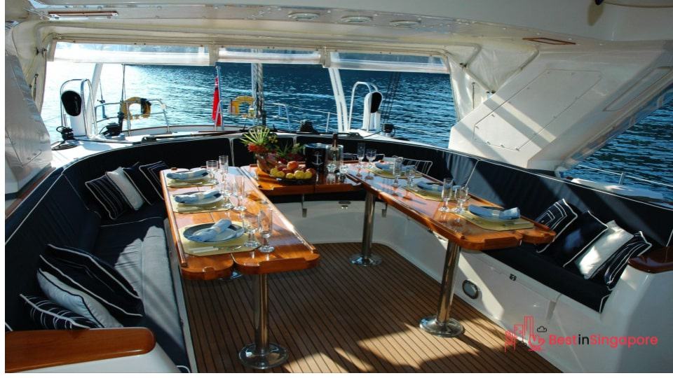 Go Yachting