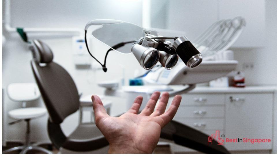 Have your eyes regularly checked by an expert