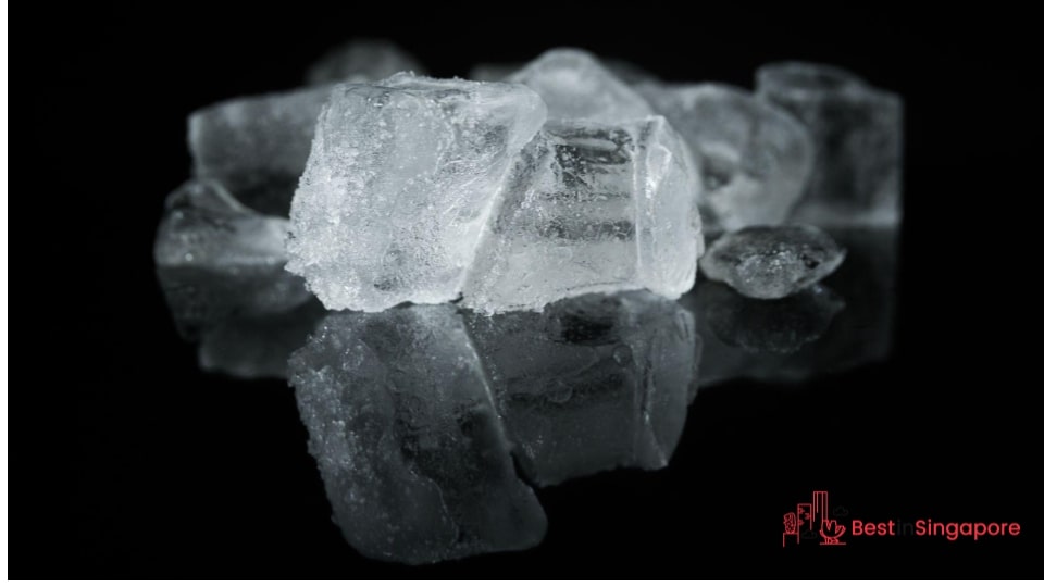 Ice chips and cubes