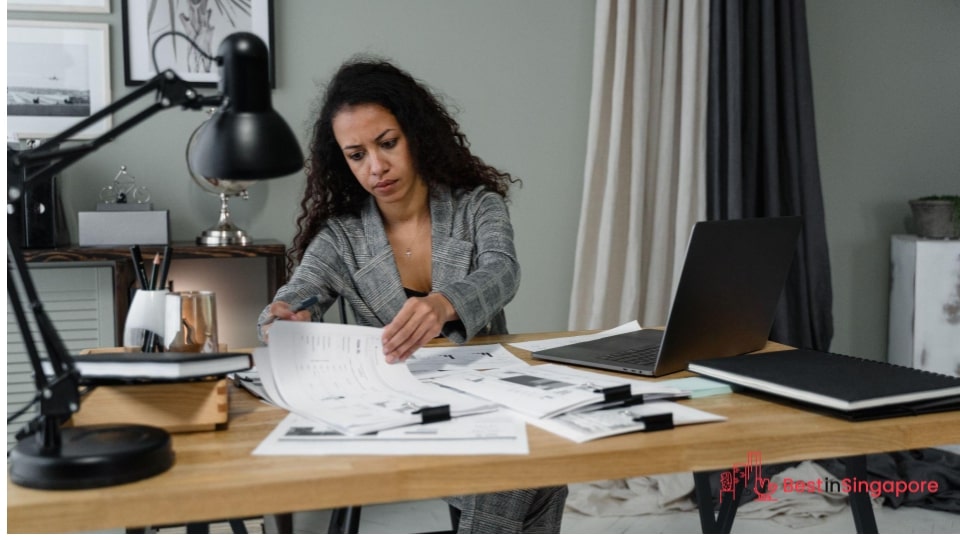 Know what your desk usually holds