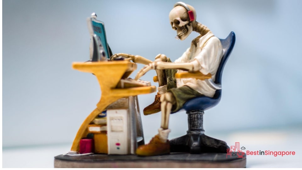 Select an ergonomic desk
