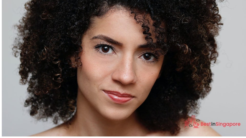 Use anti-humidity hair products