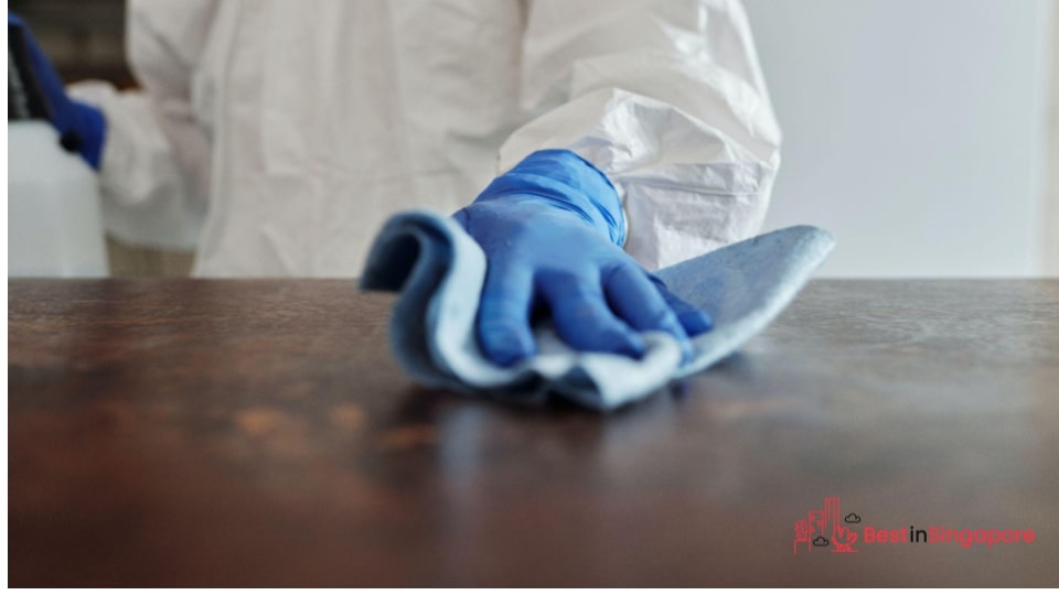 Use appropriate cleaning products depending on the finish