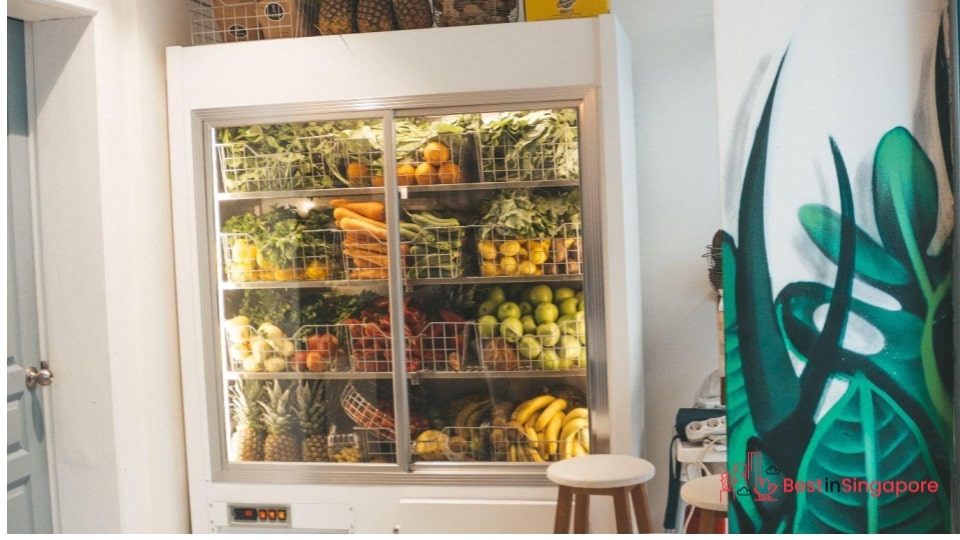 Adjust humidity levels in your crisper drawer