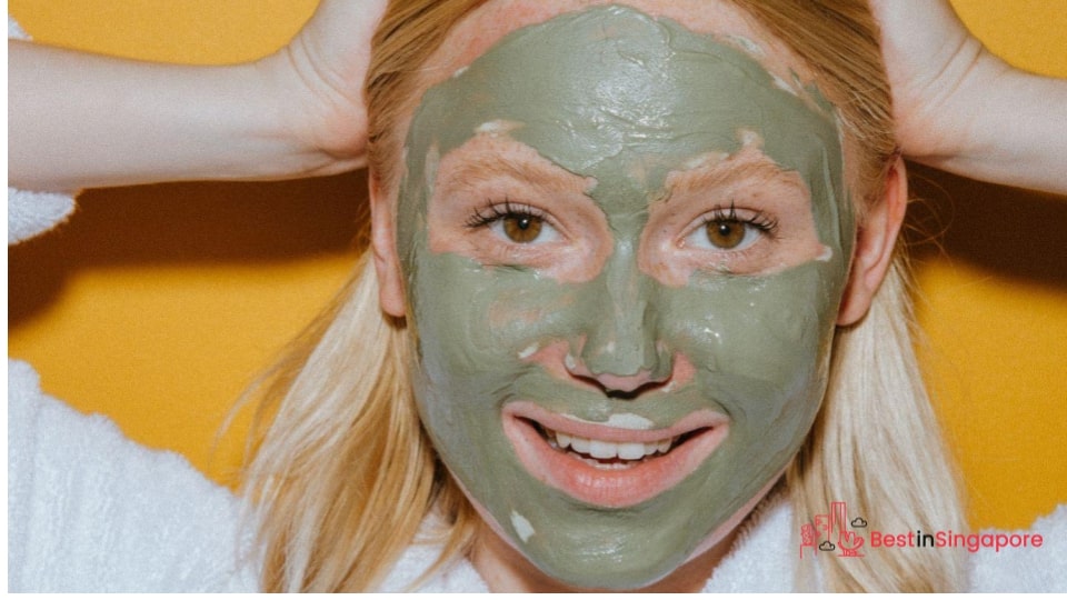 Battle dry skin with avocado