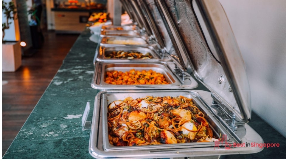 Buffets and banquets yield lots of leftovers