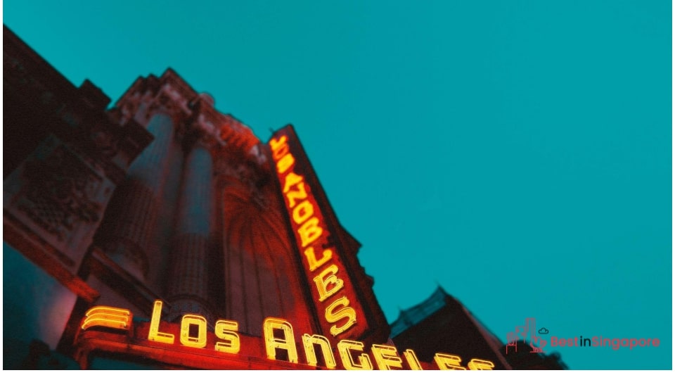 Los Angeles has slightly lower restaurant prices than Singapore