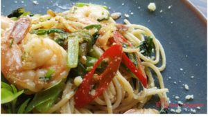 What is Singapore’s main dish