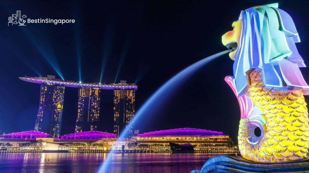 Where do the rich live in Singapore
