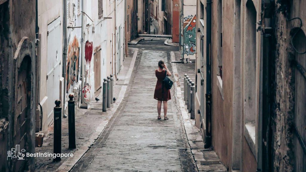 How safe is Singapore for solo female travellers