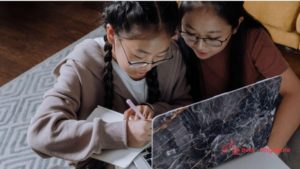 Places to Study in Singapore with Free Power Plugs and Wi-Fi